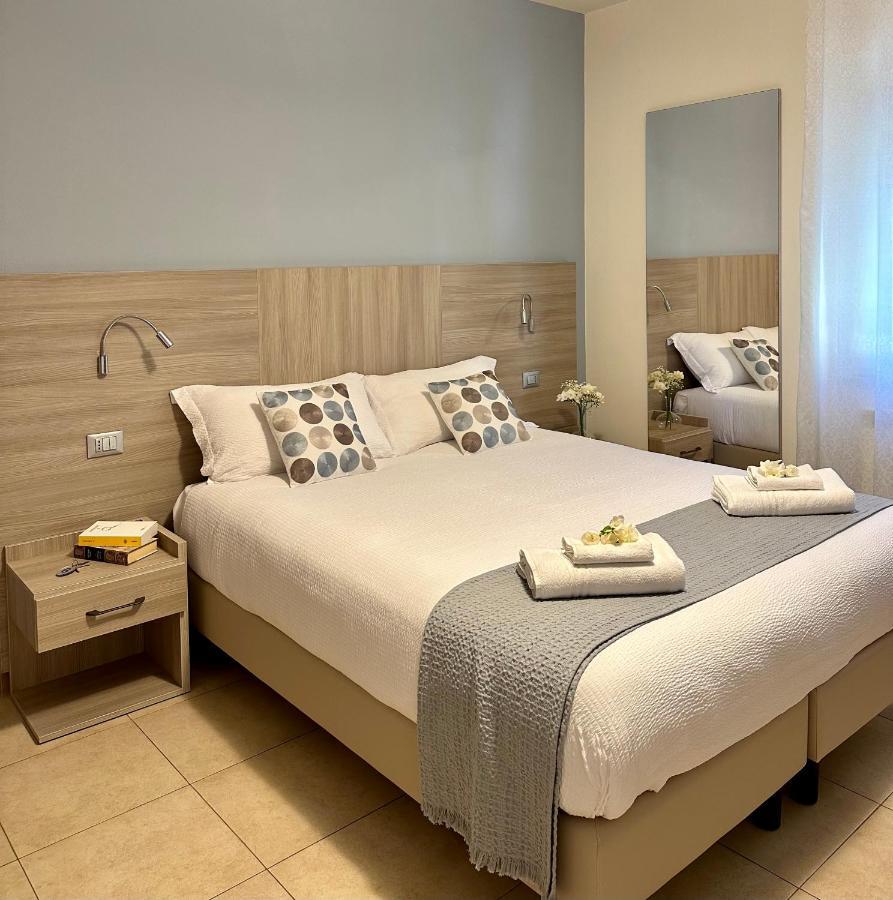 La Del Golfo Bed & Breakfast *