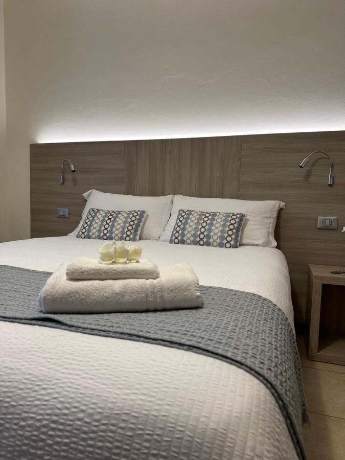La Del Golfo Bed & Breakfast *