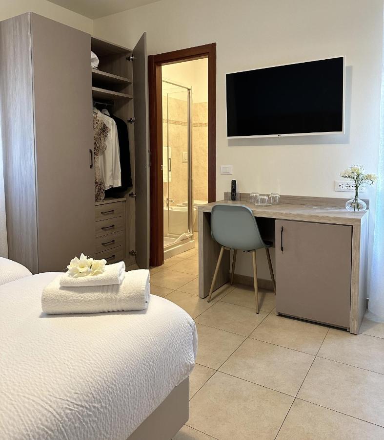 La Del Golfo Bed & Breakfast *
